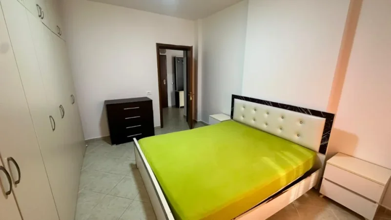 Tirane, shitet apartament 2+1 , 61 m² 75.000 € (Kompleksi Fratari)