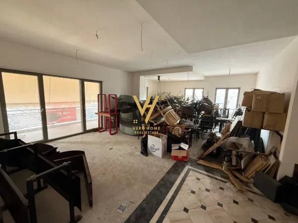 Tirane, jepet me qera zyre Kati 3, 250 m² 2.600 € (KOMPLEKSI DELIJORGJI)