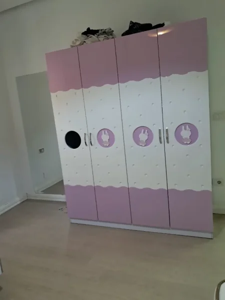 Tirane, jepet me qera apartament 2+1 Kati 3, 70 m² 450 € (Rruga 5 maji)