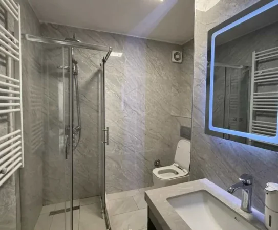 Durres, shitet apartament 2+1 Kati 7, 150.000 € 