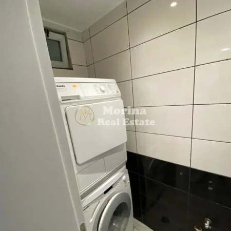 Tirane, jepet me qera apartament 1+1 Kati 1, 60 m² 750 € (Liceu Artistik)