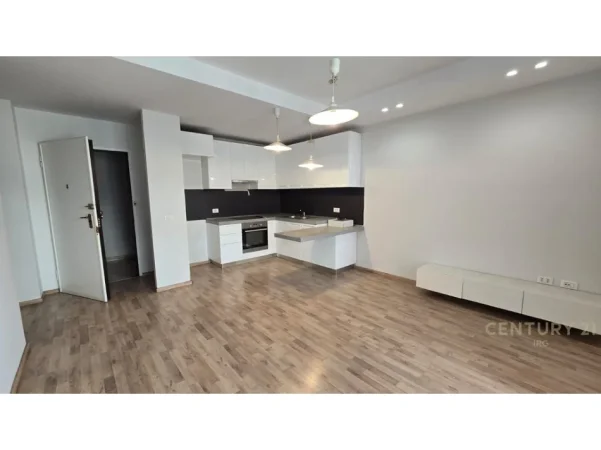 Tirane, shes apartament 1+1 Kati 4, 71 m² 200.000 € (Delijorgji)