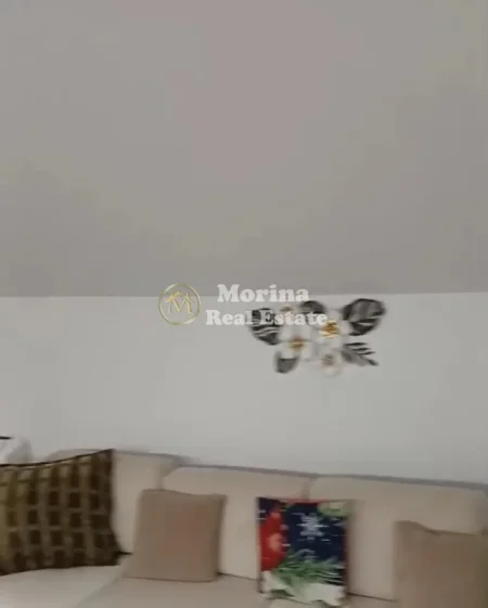 Tirane, jepet me qera shtepi 2+1 Kati 2, 85 m² 350 € (Linze)