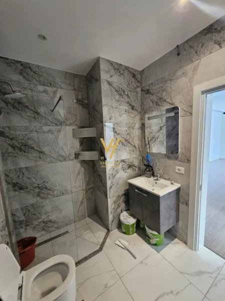 Tirane, shitet apartament 2+1+Ballkon+Garsoniere Kati 1, 128 m² 295.000 € (ZOGU I ZI)