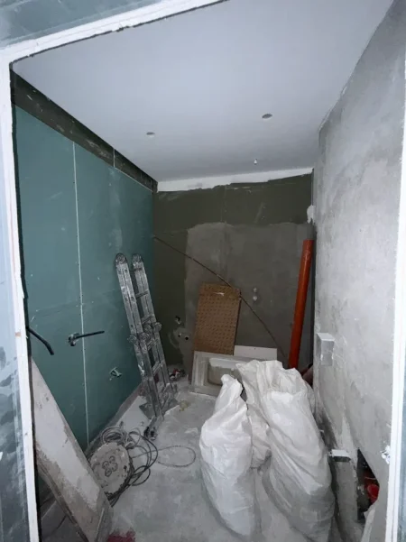 Tirane, shitet apartament 2+1+Ballkon Kati 7, 101 m² 125.000 € 