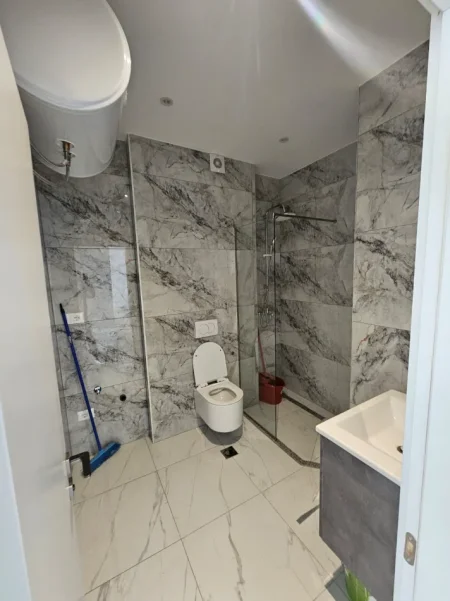 Tirane, shitet apartament 3+1+Ballkon Kati 2, 120 m² (Zogu i Zi)