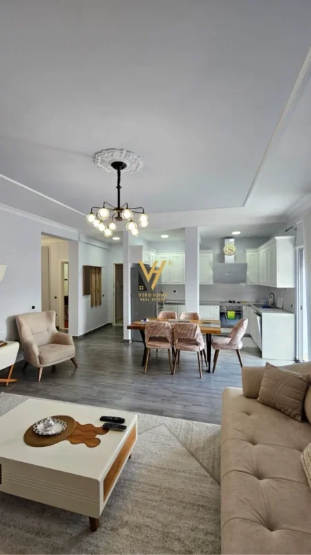 Tirane, jepet me qera apartament 3+1+Ballkon Kati 6, 130 m² 1.500 € (LIQENI I THATE)