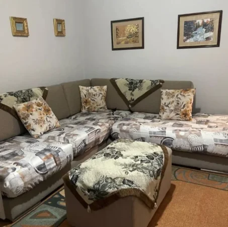 Tirane, jepet me qera apartament 2+1 Kati 4, 70 m² 650 € (RRUGA E KOSOVAREVE)