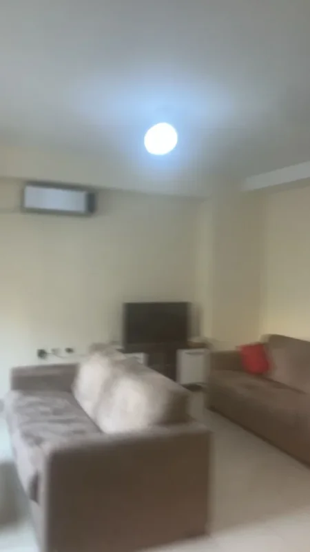 Tirane, jepet me qera apartament 2+1 Kati 2, 120 m² 550 € (BRRYL)