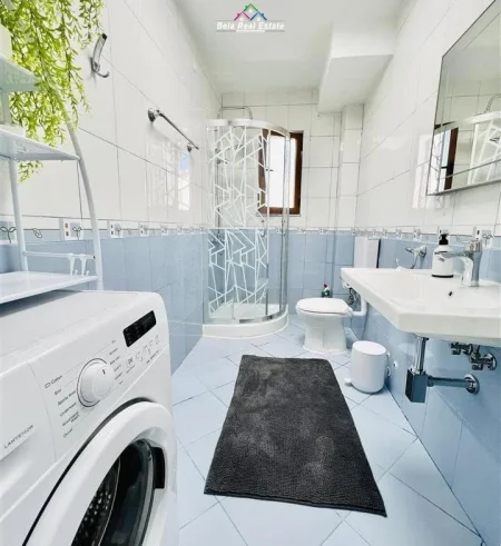 Tirane, jepet me qera apartament 1+1 Kati 3, 65 m² 625 € (Stadiumi Dinamo)