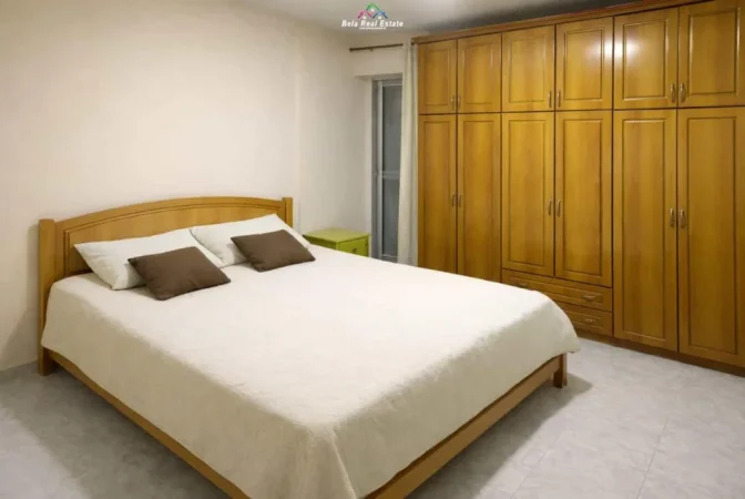 Tirane, jepet me qera apartament 1+1 Kati 5, 85 m² 570 € (Rruga Dritan Hoxha)