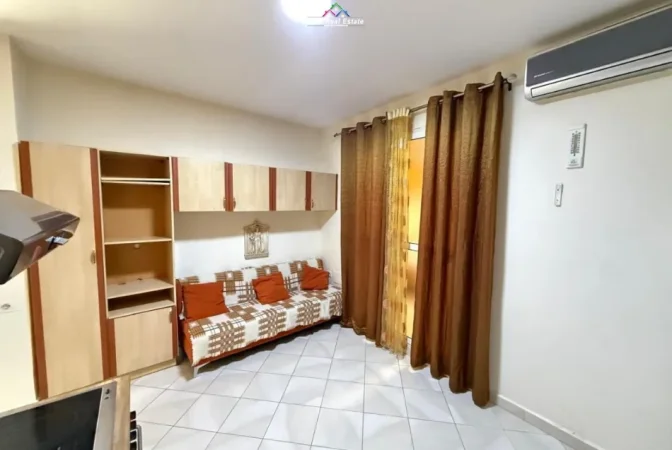 Tirane, jepet me qera apartament 2+1 Kati 0, 60 m² 520 € (bulevardi zogu i pare)