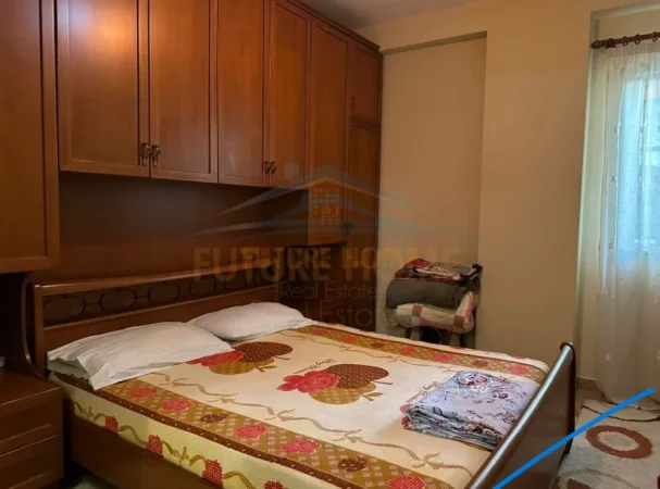 Tirane, shitet apartament 2+1+2+Ballkon Kati 7, 115 m² 160.000 € (Rruga 5 Maji)