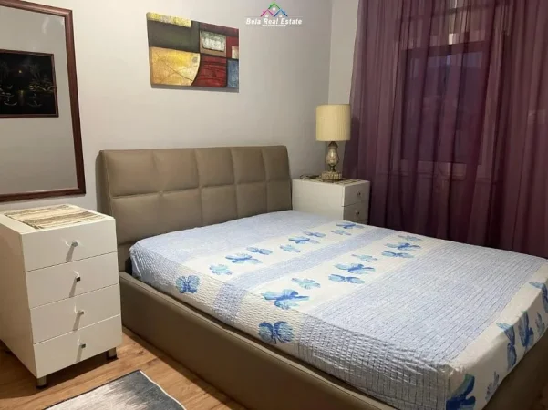 Tirane, jepet me qera apartament 2+1 Kati 4, 65 m² 670 € (Rruga e Kosovareve)