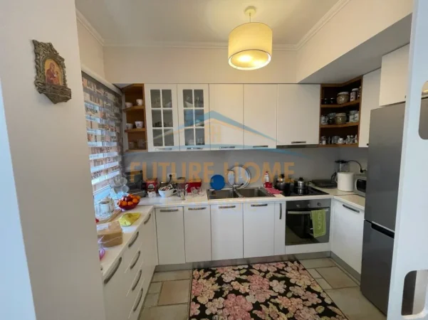 Tirane, shitet 1+1 Kati 1, 74 m² 146.000 € (Kodra e Diellit 1)