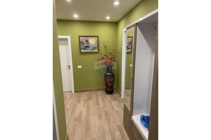 Tirane, shitet , 109 m² 210.000 € (Rr.Durresit)
