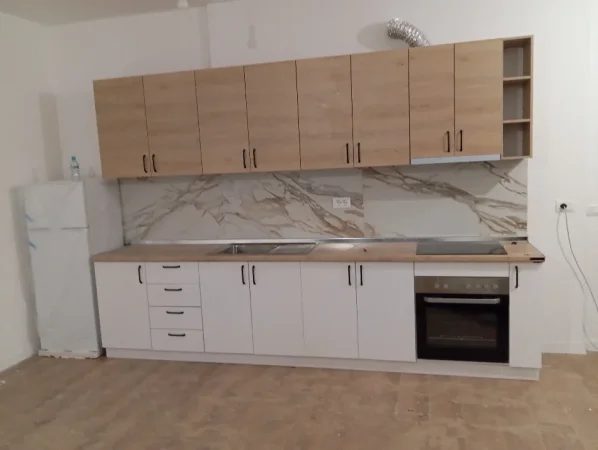 Tirane, jepet me qera apartament 1+1+Ballkon Kati 7,