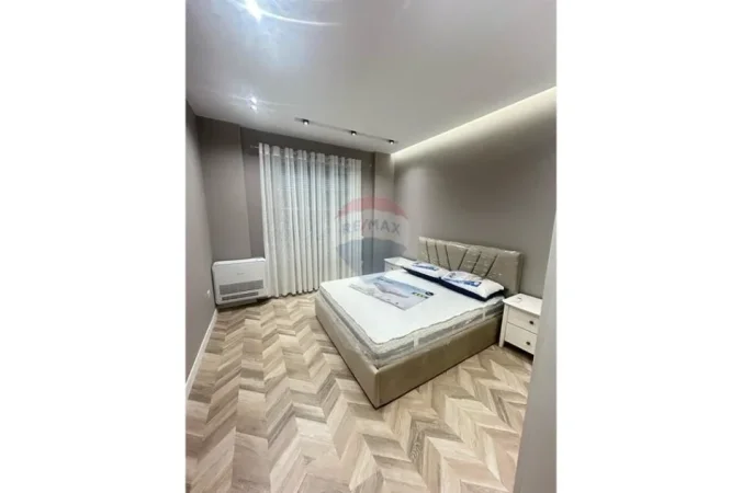 Tirane, shitet apartament , 117 m² 345.000 € 