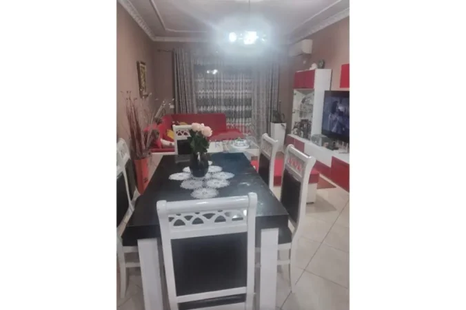 Tirane, shitet apartament , 114 m² 180.700 € 