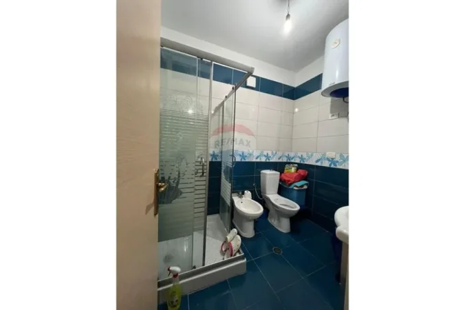 Tirane, shitet apartament , 114 m² 180.700 € 