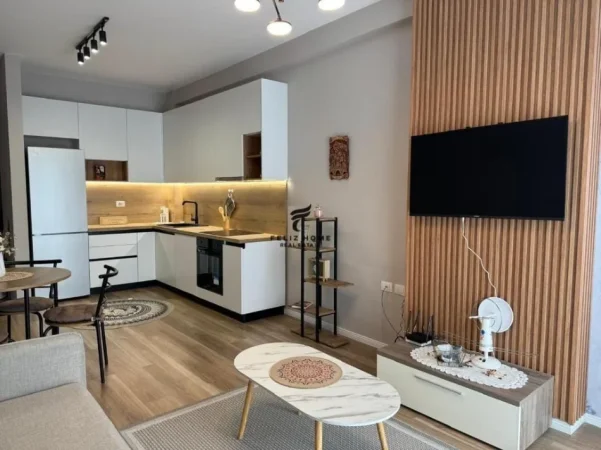 Tirane, jepet me qera apartament 1+1 Kati 6, 60 m² 450 € (ASTIR)