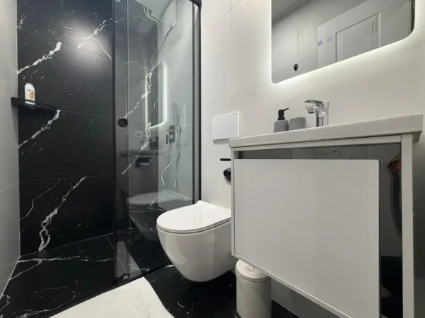 🏠SHITEN : Dy Apa 1+1 & 1 Bllk  ( 📍21 Dhjetori / Diamond Dental ) ✨️  investuar në detaje  || 100% të reja - 65m² 🔥200.000€💶💶