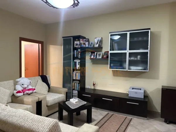 Tirane, shitet apartament 2+1+Ballkon Kati 7, 116 m² 160.000 € 