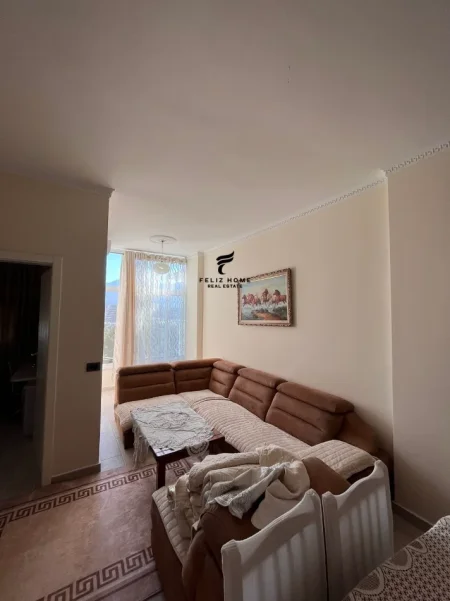 Tirane, jepet me qera apartament 1+1 Kati 4, 75 m² 500 € (KOPSHTI BOTANIK)