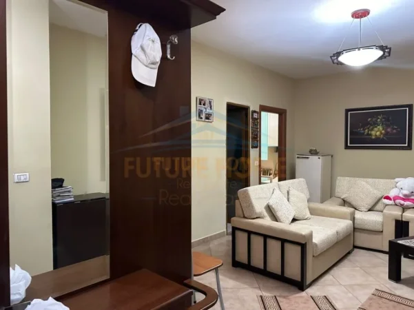 Tirane, shitet apartament 2+1+Ballkon Kati 7, 115 m² 160.000 € (5 maji) MUNDESI KREDITIMI