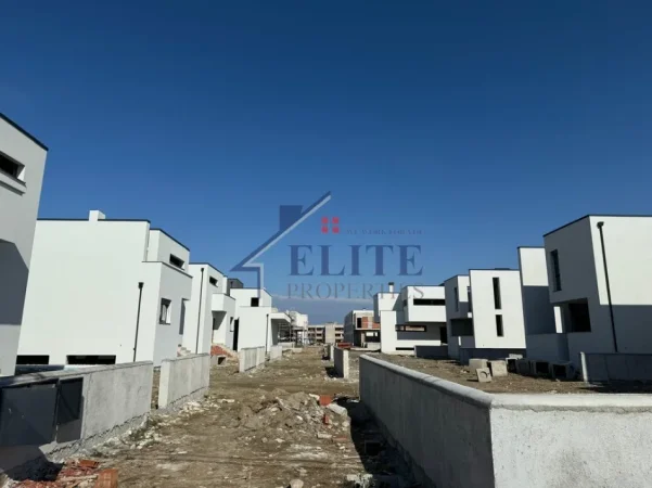 Gjiri Lalezit | Hamallaj, shitet Vile , 108 m² 399.000 € (Turquoise Marina Hamallaj)