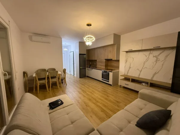 Tirane, jepet me qera apartament 1+1 Kati 8, 75 m² 640 € (KOPSHTI BOTANIK)