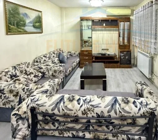 Tirane, jepet me qera apartament 2+1 Kati 2, 95 m² 450 € (Kthesa e kamzes)