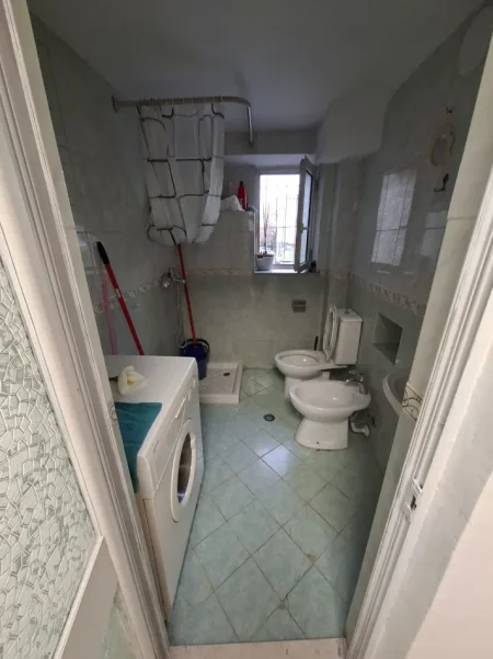 AMBIENT ZYRE ME QIRA PRANE URES VASILM SHANTO  650 €