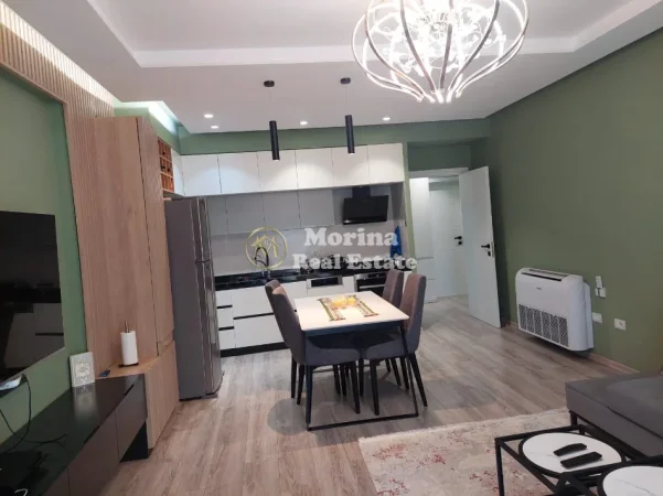 Tirane, jepet me qera apartament 2+1 Kati 1, 125 m² 1.000 € (Selvia)