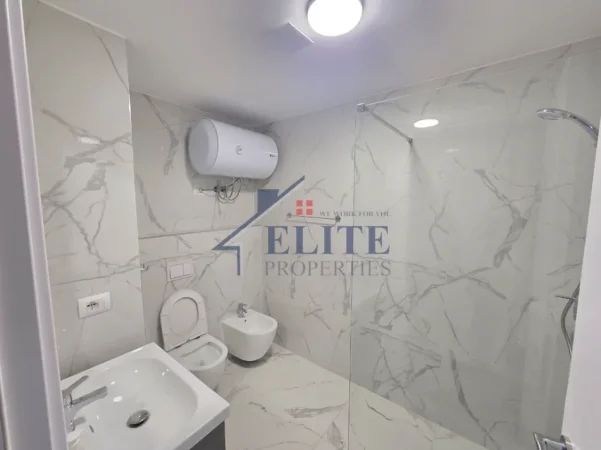 Tirane, jepet me qera apartament 2+1+Ballkon Kati 4, 110 m² 750 € (Akses Tirana, Ish Dogana)