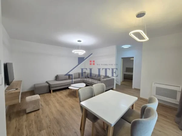 Tirane, jepet me qera apartament 2+1+Ballkon Kati 4, 110 m² 750 € (Akses Tirana, Ish Dogana)