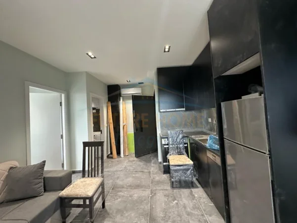 Shqiperi, jepet me qera apartament 1+1+Ballkon Kati 2, 60 m² 350 € (FRESK)