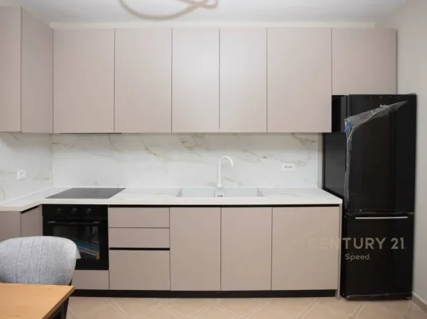 Tirane, jepet me qera apartament 1+1 Kati 2, 72 m² 550 € (Astir)