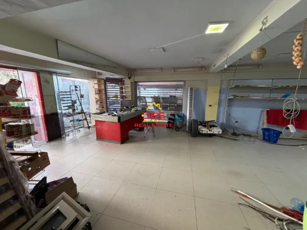 Shqiperi, jepet me qera ambjent biznesi Kati 0, 110 m² 700 € (Rruga Ate Kristo Negovani, Vlorë)