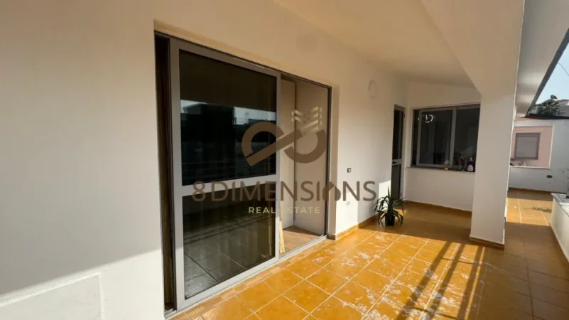 Tirane, shitet apartament 2+1+Ballkon Kati 7, 128 m² 147.000 € (fresk)