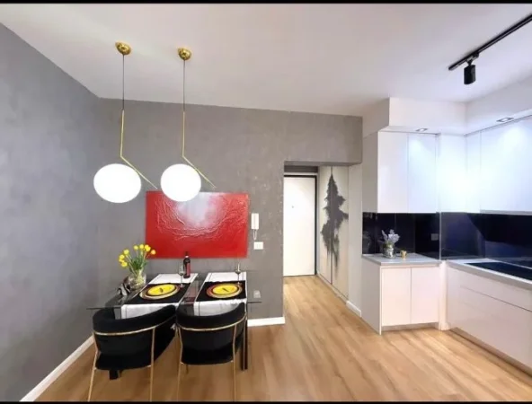 Tirane, jepet me qera apartament 1+1+Aneks+Ballkon Kati 6, 77 m² 800 € (rruga e kavajes , 21 Dhjetori)