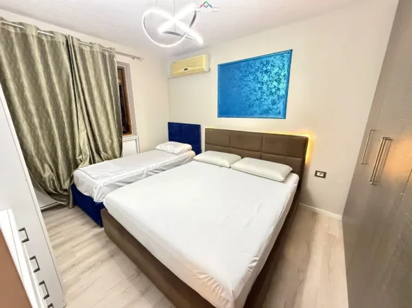 Tirane, jepet me qera apartament 1+1 Kati 1, 70 m² 55.000 € (Rruga e Dibres)