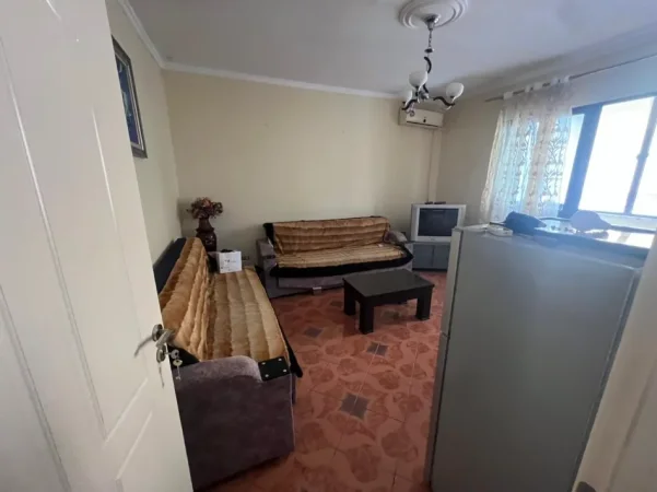 Tirane, shitet apartament 2+1 Kati 5, 85 m² 125.000 € (Laprake)