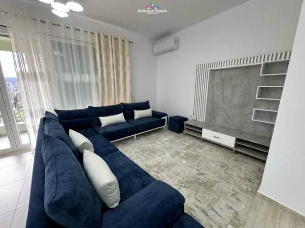 Tirane, jepet me qera apartament 2+1 Kati 6, 100 m² 730 € (fusha e aviacionit)