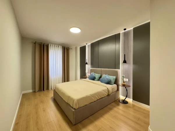 Tirane, shes apartament 2+1+Aneks+Ballkon , 116 m² (ZOGU I ZI)