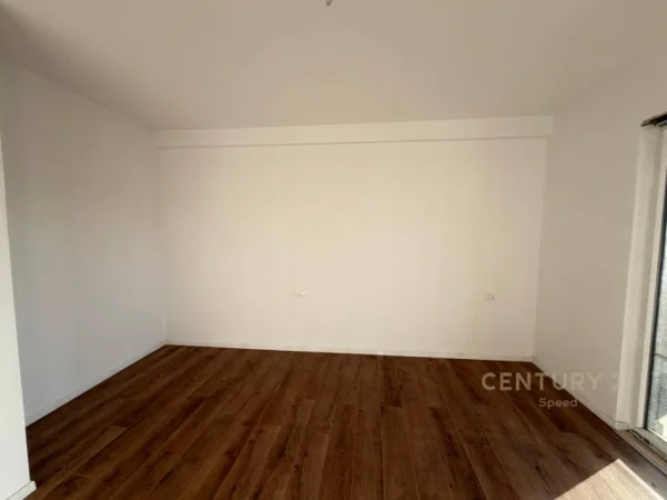 Tirane, shitet apartament 2+1 Kati 2, 111 m² 192.000 € 