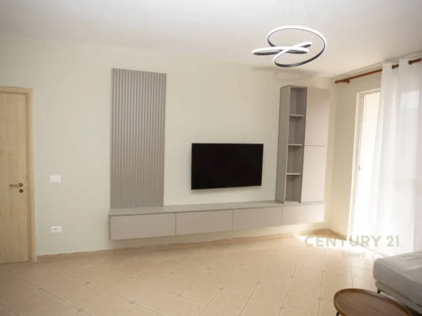 Tirane, jepet me qera apartament 1+1 Kati 2, 72 m² 550 € 
