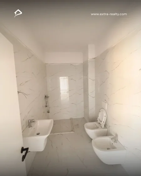 Tirane, shitet apartament 1+1+Ballkon Kati 3, 63 m² 87.000 € (paskuqan)