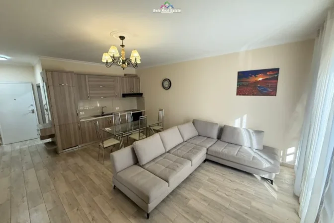 Tirane, jepet me qera apartament 1+1+Ballkon Kati 1, 70 m² 550 € (rruga e dibres)