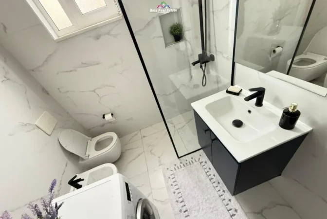 Tirane, jepet me qera apartament 1+1 Kati 6, 77 m² 800 € (21 dhjetori)